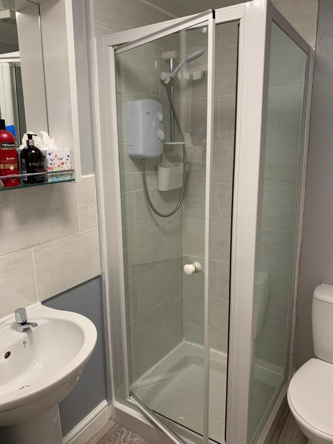 4Alma St Apartment Plymouth Bagian luar foto