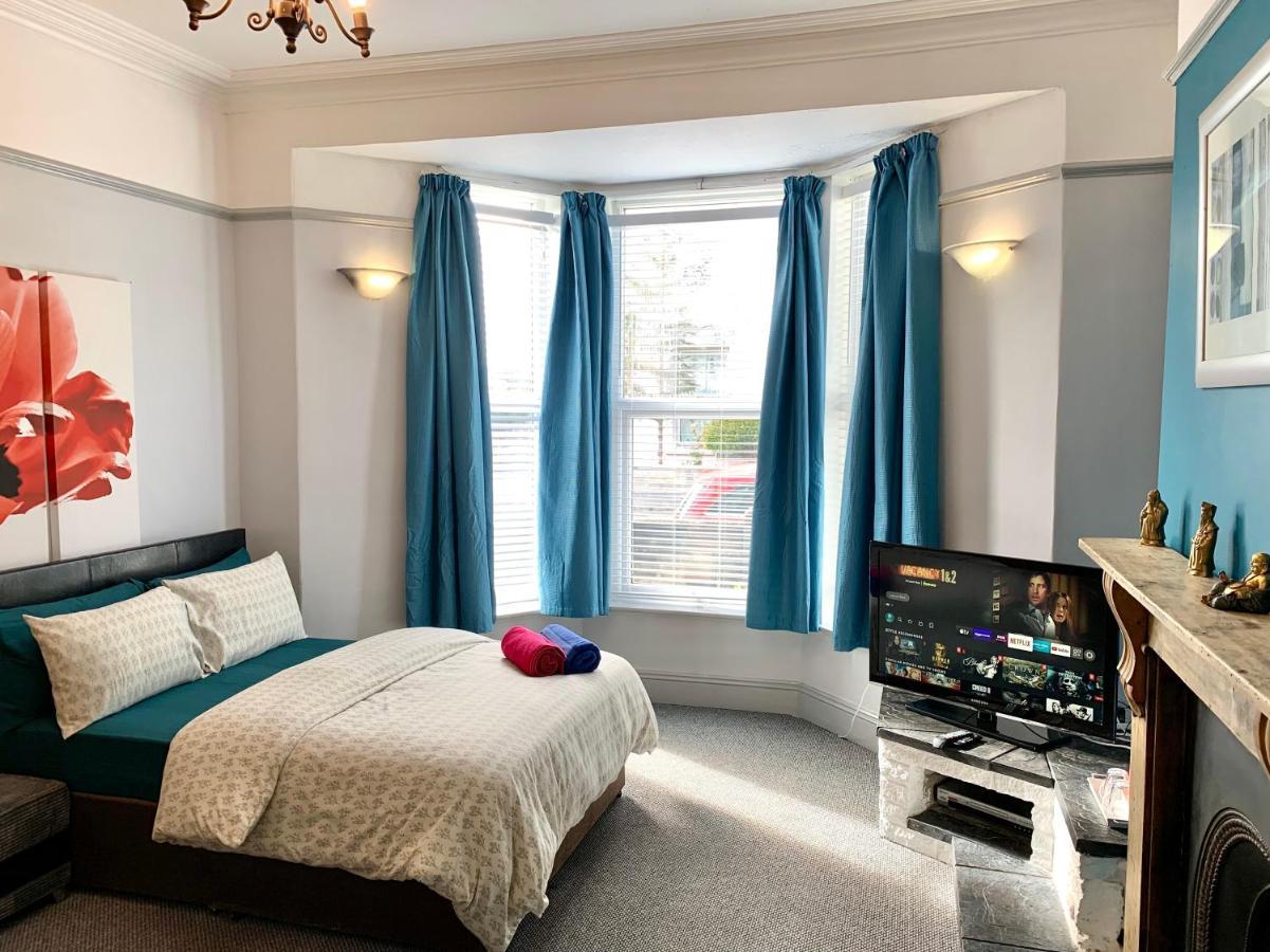 4Alma St Apartment Plymouth Bagian luar foto